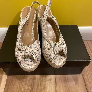 Talbots flowered espadrilles